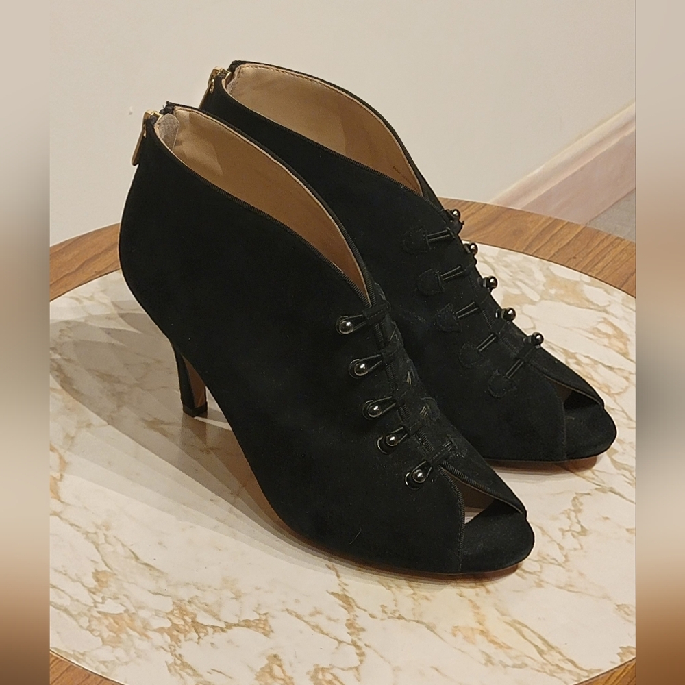 NEW! Elegant Black Suede Peep-Toe Ankle Booties Size 9